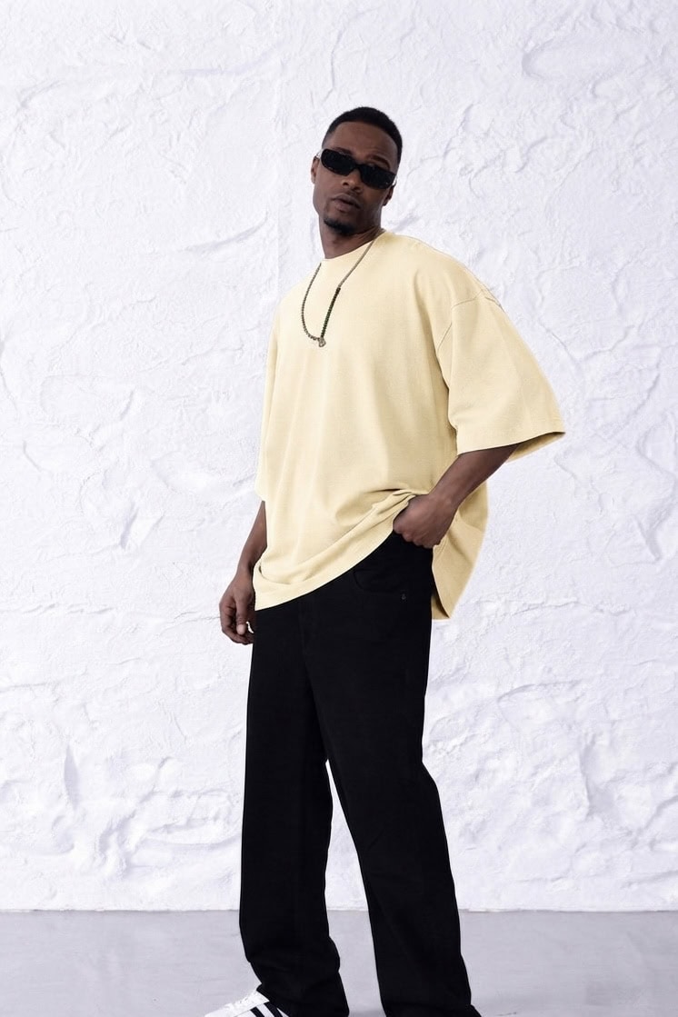 T-shirt Oversize Beige – Coupe large
